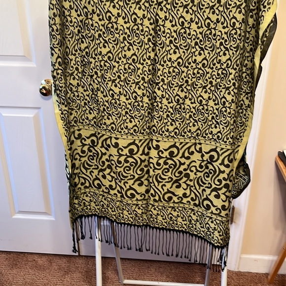 Ozsoy Aksesuar Navy & Green Fring Scarf Made in Turkey Size 26”x 70” NWT - Picture 5 of 6